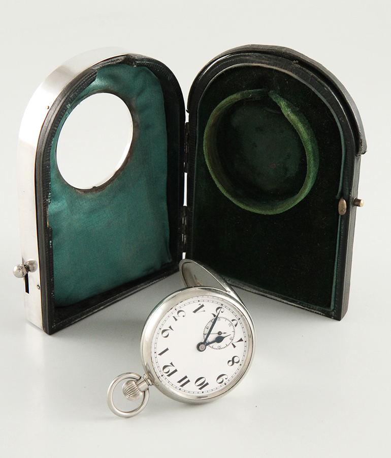 Uhrenstaender England detail3